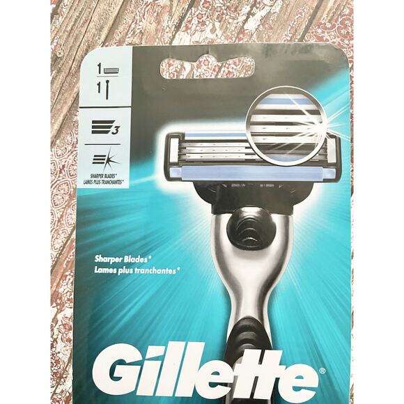 Gillette Mach 3 Mens Razor 1 Cartridge 1 Handle Lubricant Strip Travel Size NEW - Picture 2 of 6
